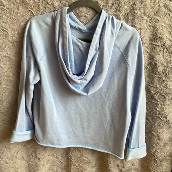 JR | Hressa Hoodie - Picture 3 of 3